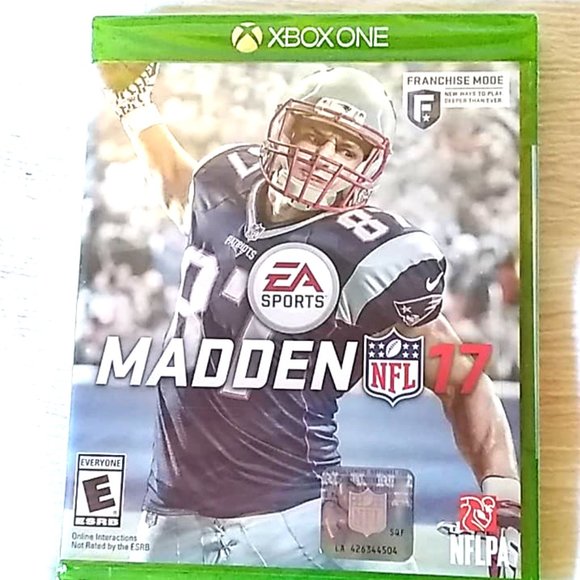NEW!! XBOX ONE- EA Sports Madden 2017 Video Game - Picture 1 of 2